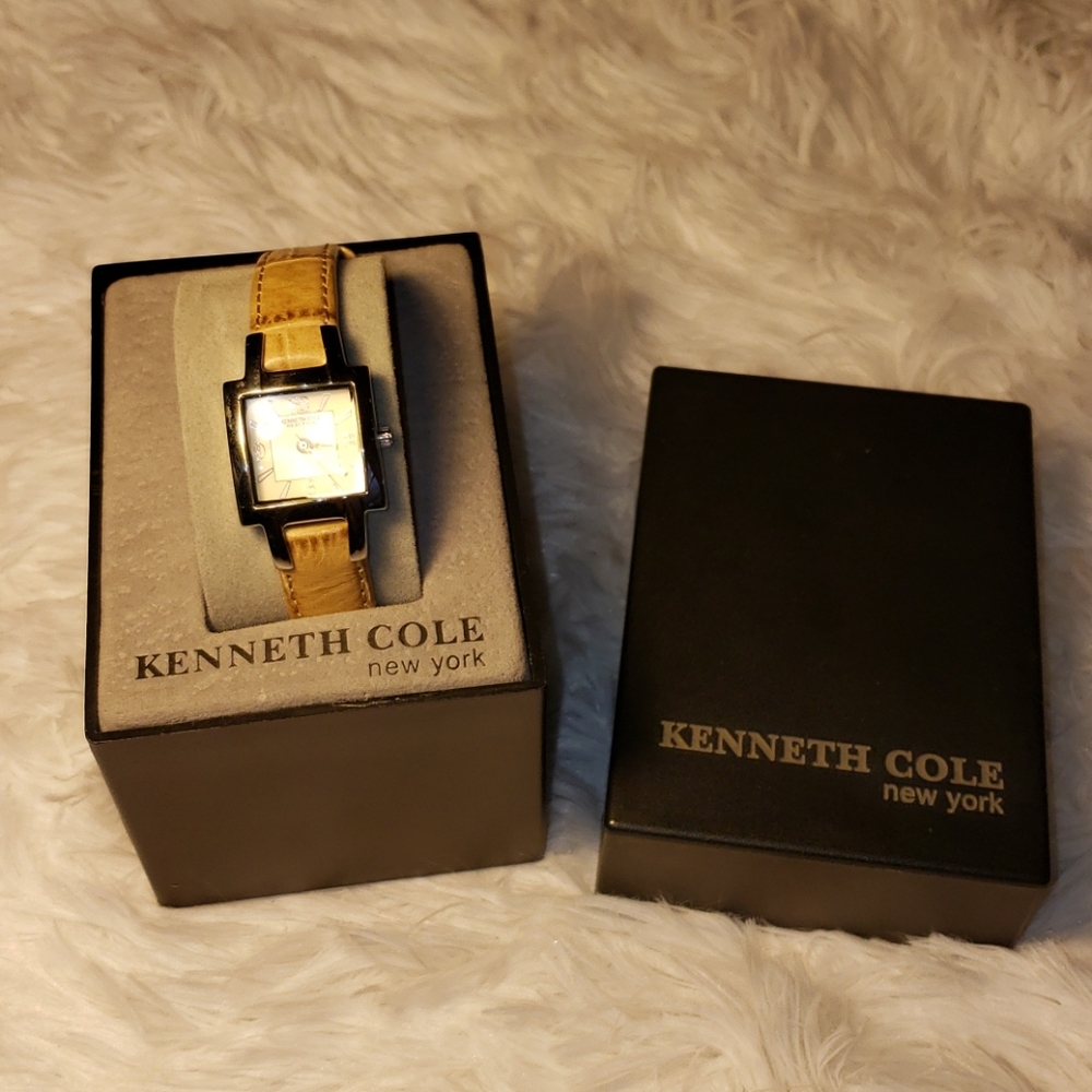 Kenneth Cole tan watch